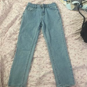 pacsun women’s skinny mom jeans size 23!